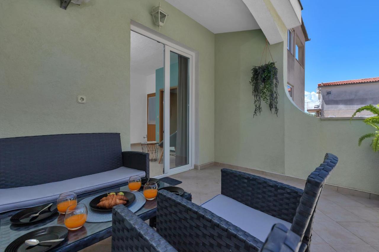 Apartmani Luna Baška Voda Exterior foto